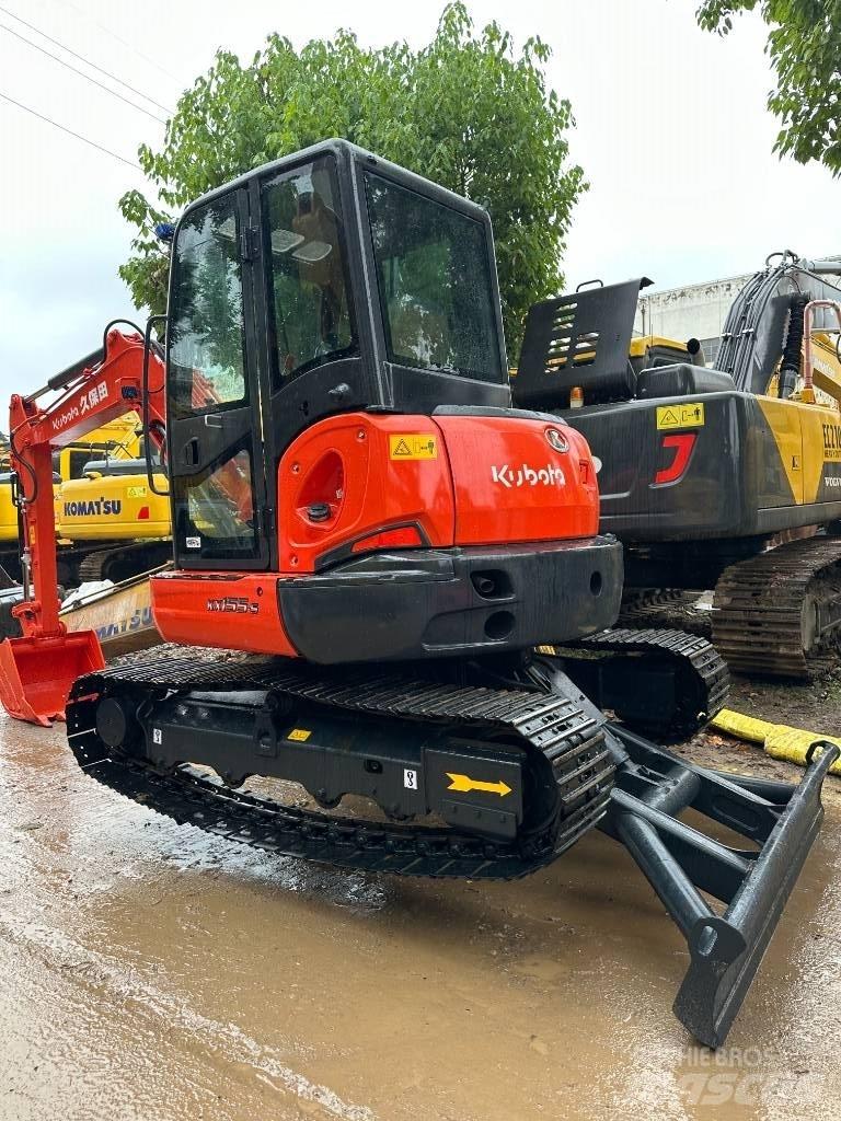 Kubota KX 155 Гусеничні екскаватори