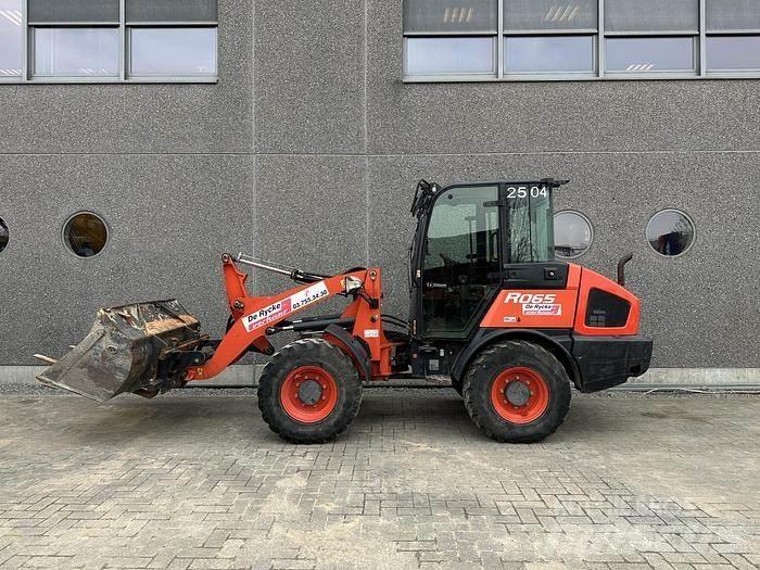 Kubota R065 Фронтальні навантажувачі
