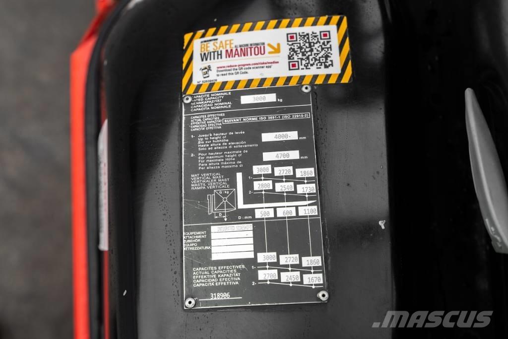 Manitou MI 30 D Дизельні навантажувачі