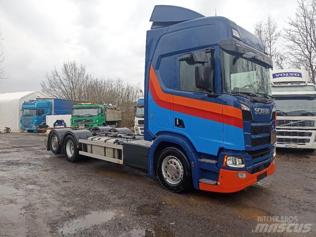 Scania R520 Шасі з кабіною