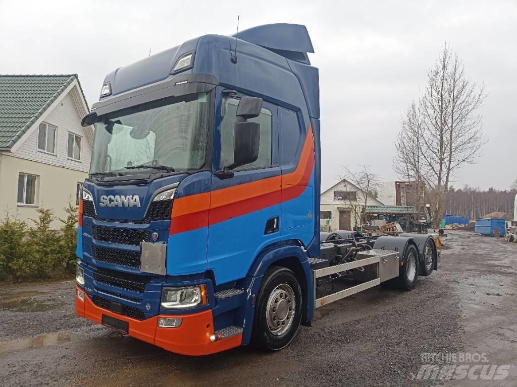 Scania R520 Шасі з кабіною