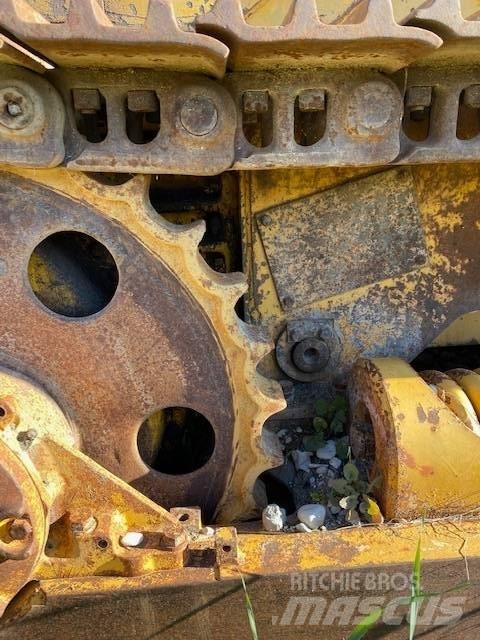CAT 951 C Гусеничні вантажники