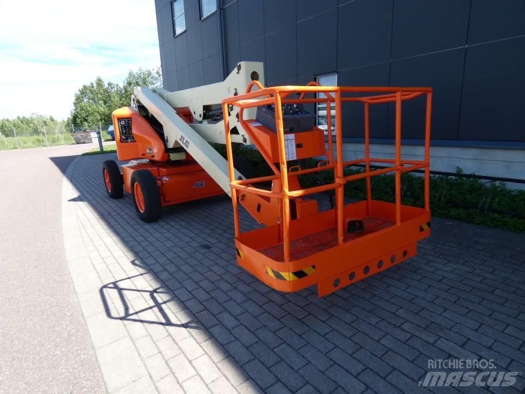 JLG E 45E  Bomlift Колінчаті підйомники