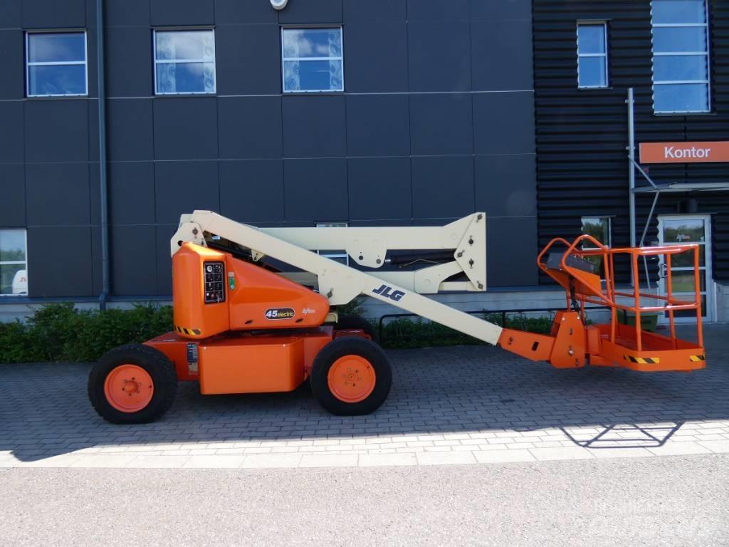 JLG E 45E  Bomlift Колінчаті підйомники