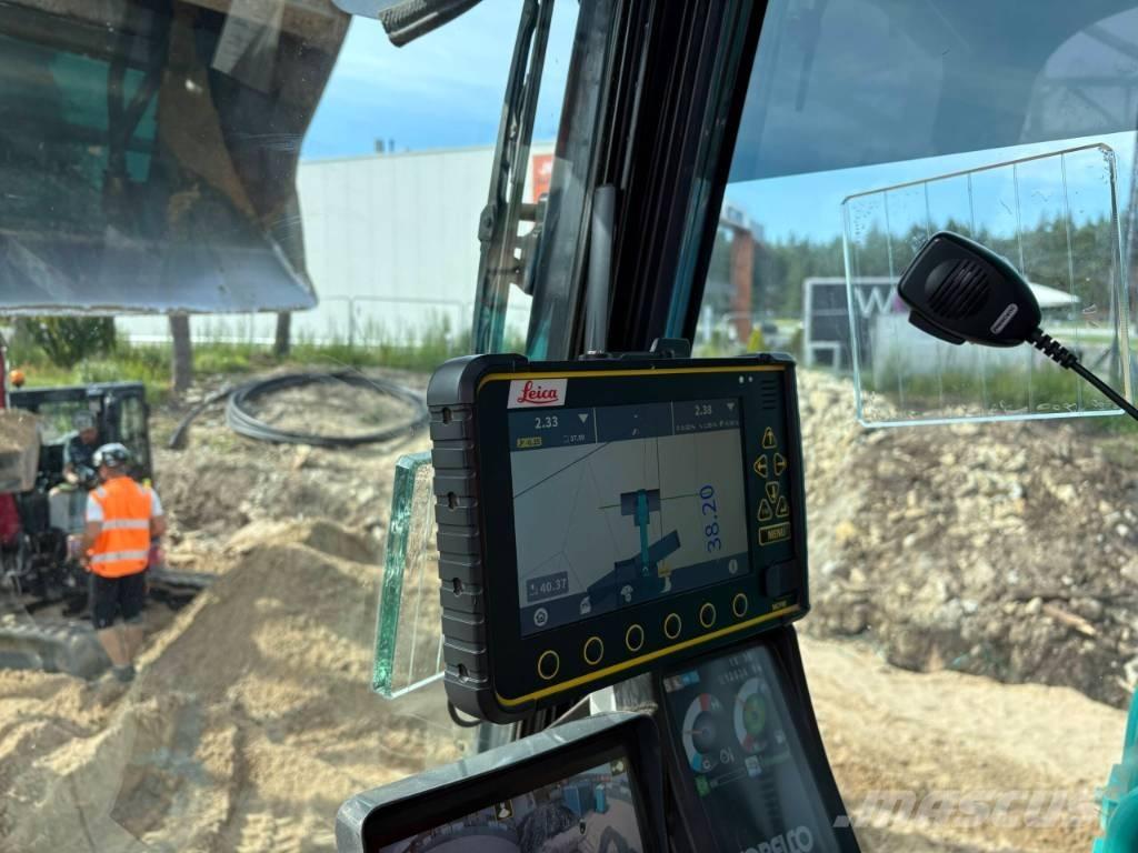 Kobelco SK 210 LC-10 Гусеничні екскаватори