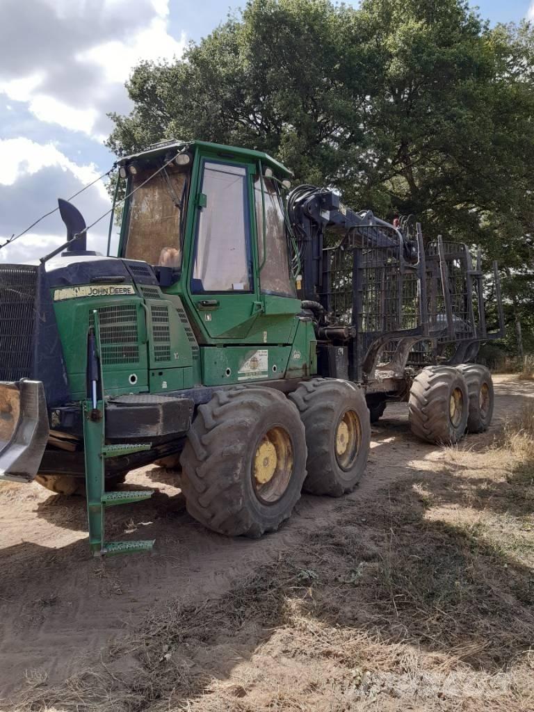 John Deere 1210 G Форвардери
