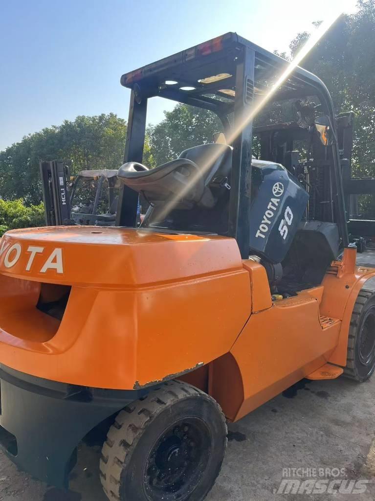 Toyota FD 50 Дизельні навантажувачі