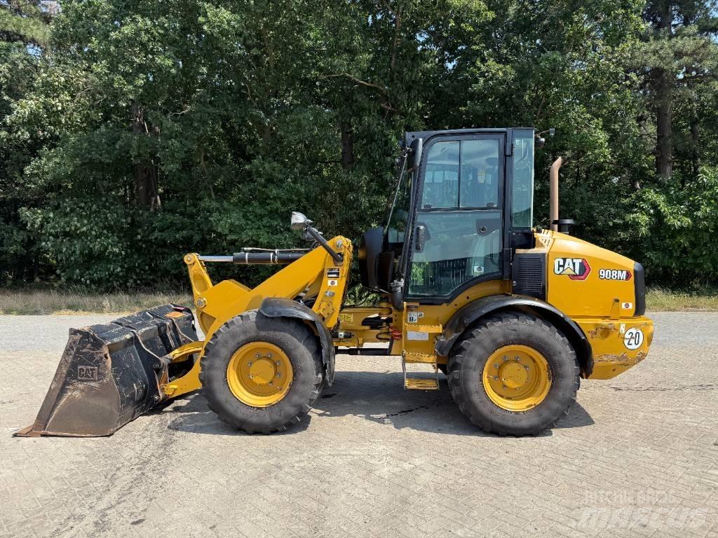 CAT 908 Фронтальні навантажувачі