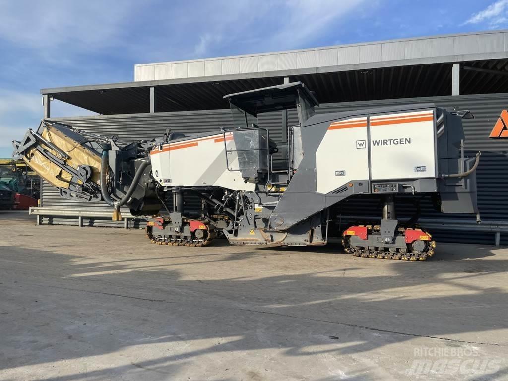 Wirtgen W 220 FI Холодні дорожні фрези