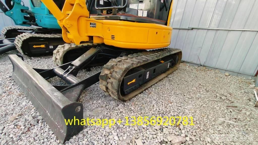 Komatsu PC 30 Міні-екскаватори < 7т