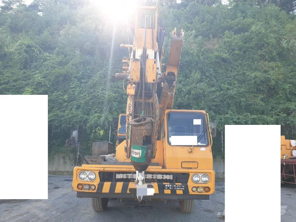 Hyundai HC 50 автокрани