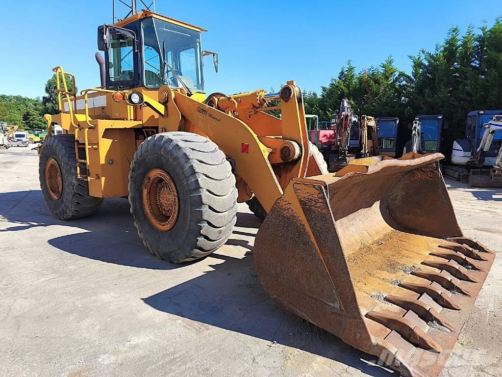 Hyundai HL 760 Фронтальні навантажувачі