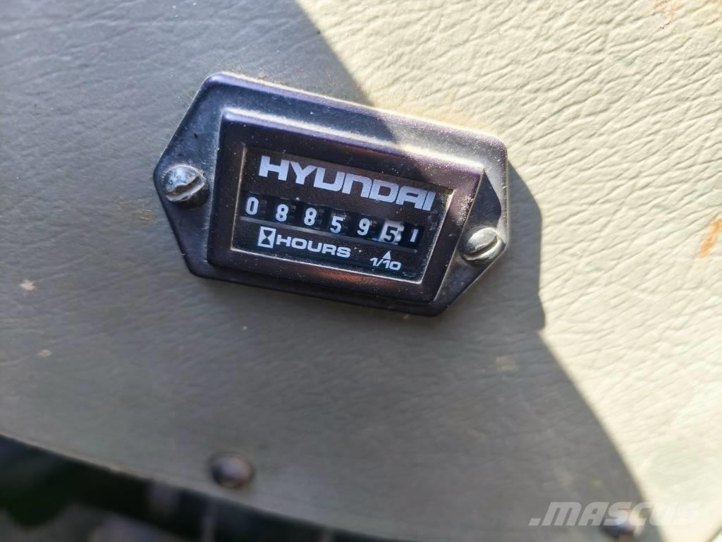 Hyundai HL 760 Фронтальні навантажувачі