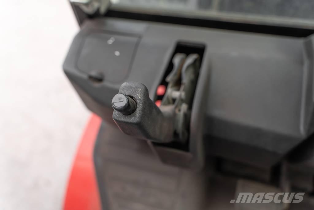 Manitou MI 55 D Дизельні навантажувачі
