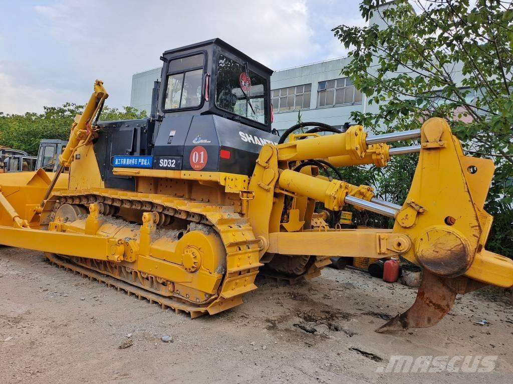 Shantui SD 32 Гусеничні бульдозери