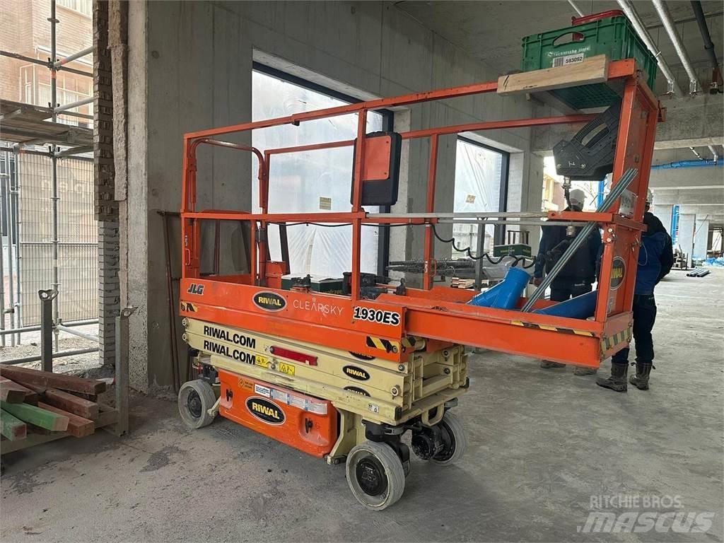 JLG 1930ES Підйомники-ножиці