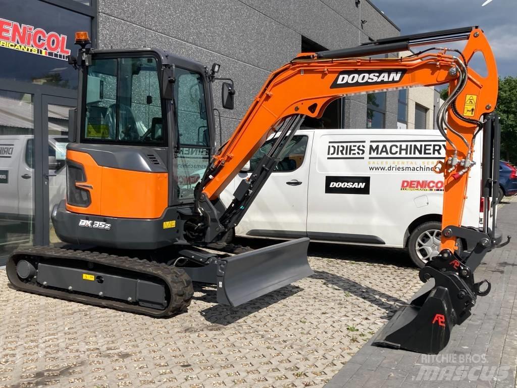 Develon DX 35 Z-7 Міні-екскаватори < 7т