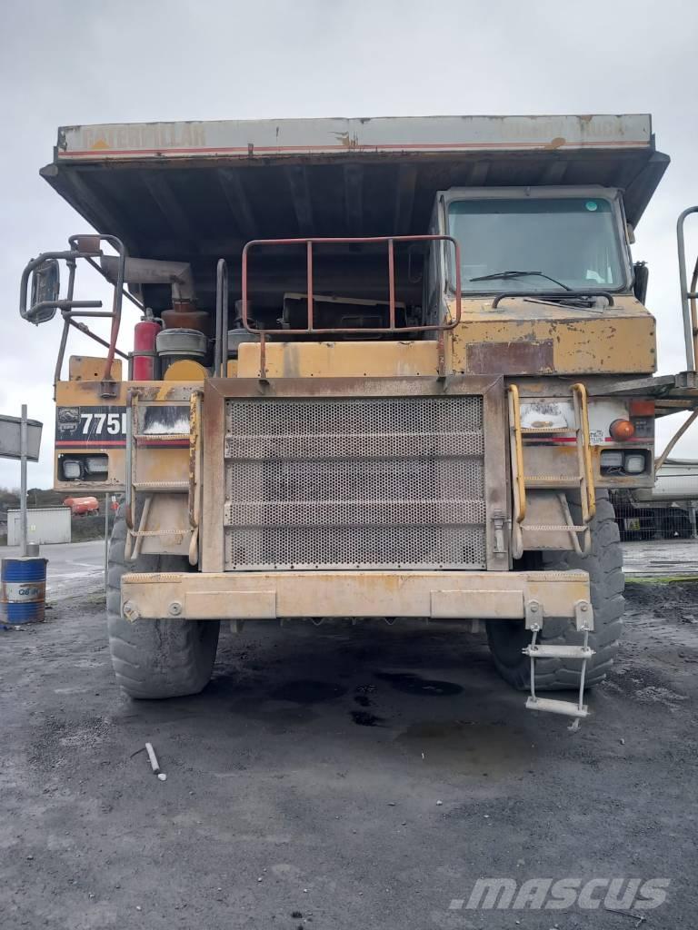 CAT 775 D Кар`єрні самоскиди