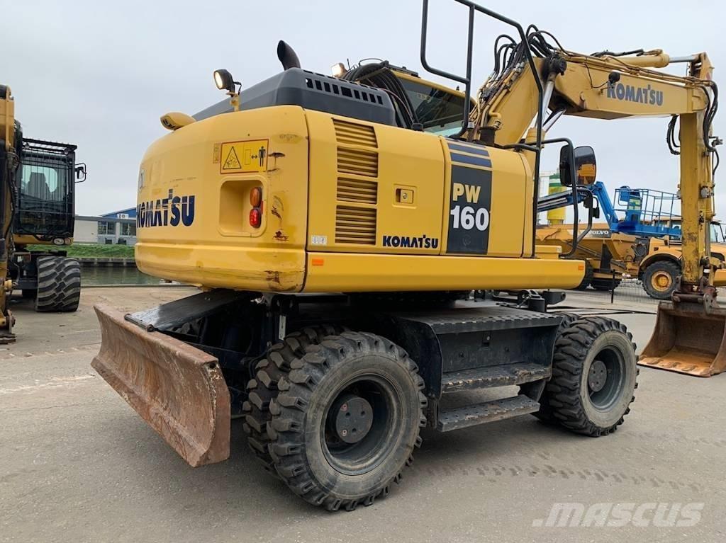 Komatsu PW160-8 Колісні екскаватори