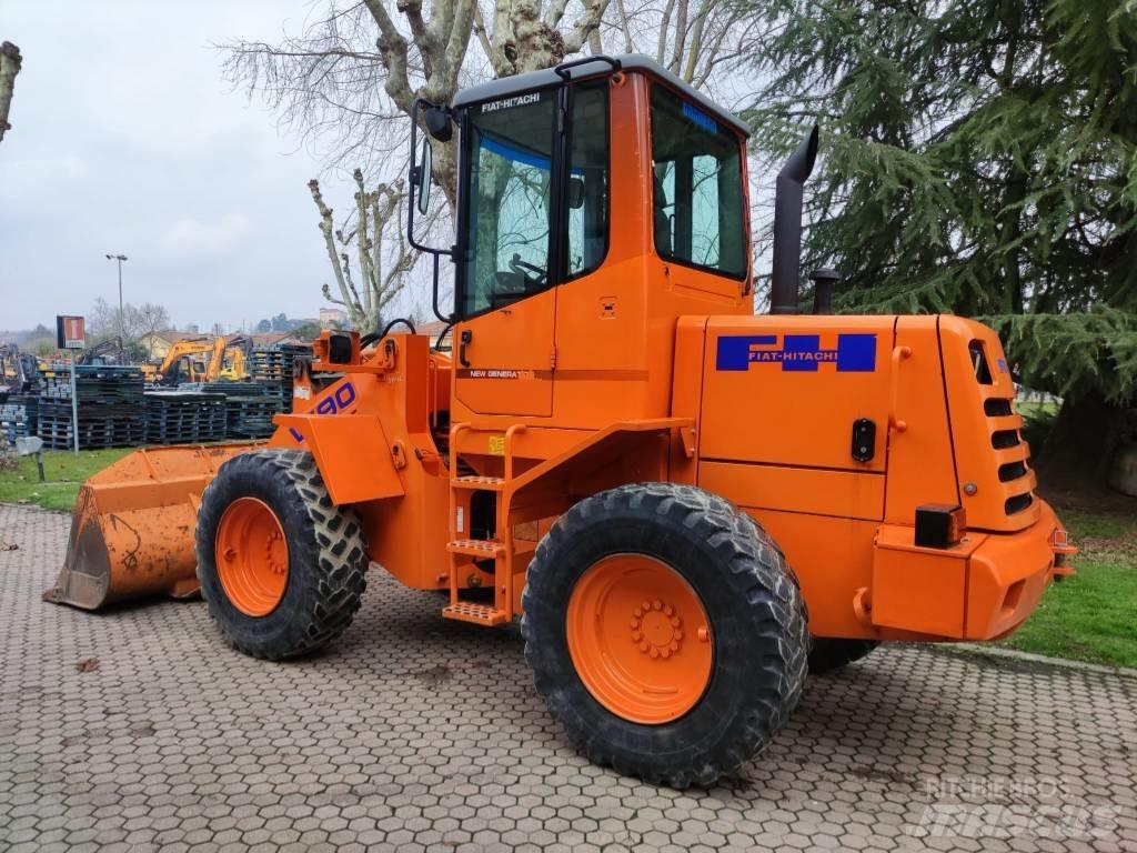 Fiat-Hitachi W90 Фронтальні навантажувачі