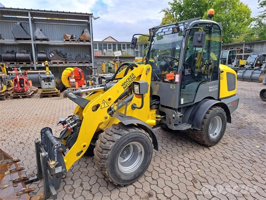 Wacker Neuson WL32 Фронтальні навантажувачі