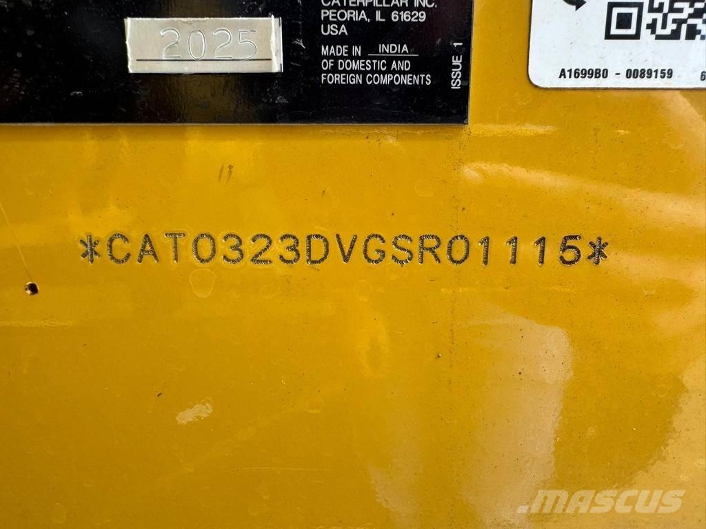 CAT 323D3 Гусеничні екскаватори