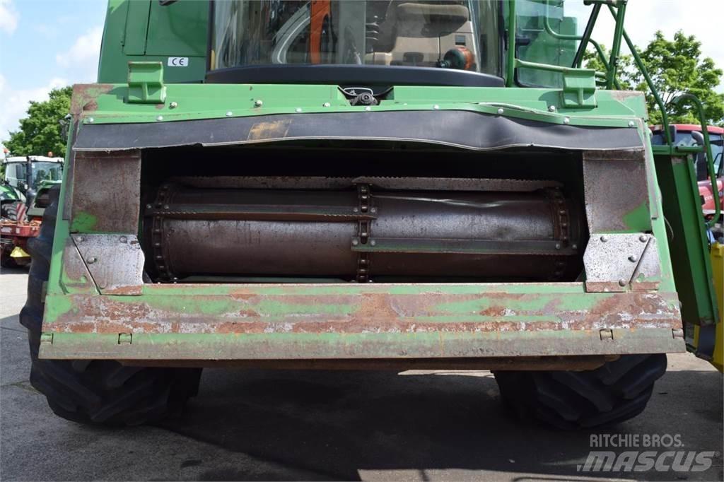 John Deere 2056 Зернозбиральні комбайни