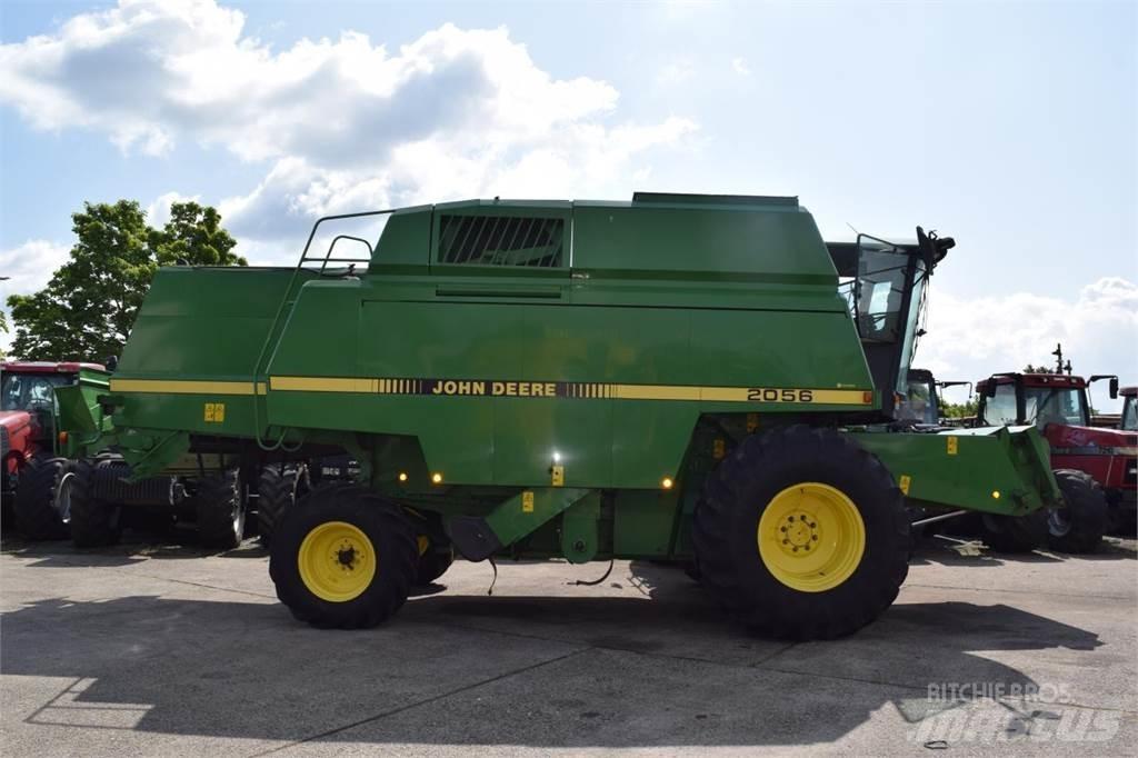 John Deere 2056 Зернозбиральні комбайни