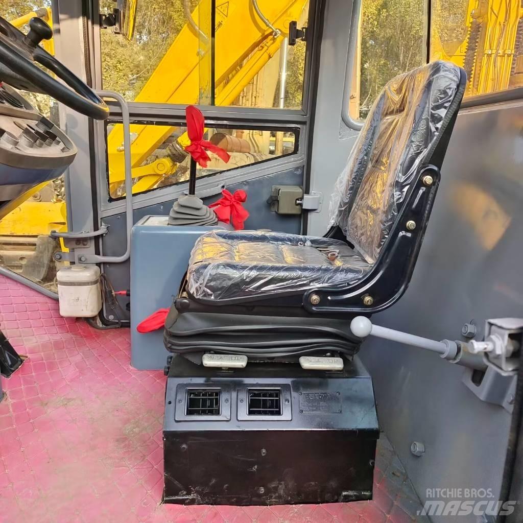 XCMG XS 142 J Грунтові котки
