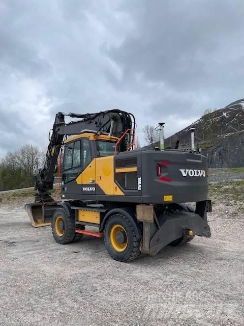 Volvo EW180E Колісні екскаватори