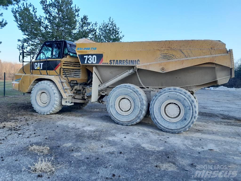 CAT 730 Зчленовані самоскиди