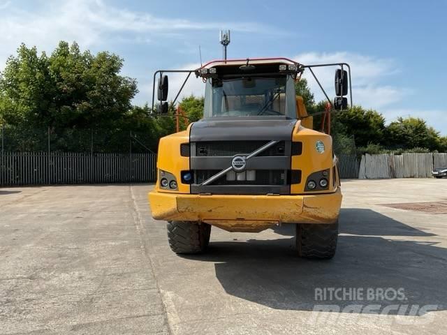 Volvo A 25 G Зчленовані самоскиди