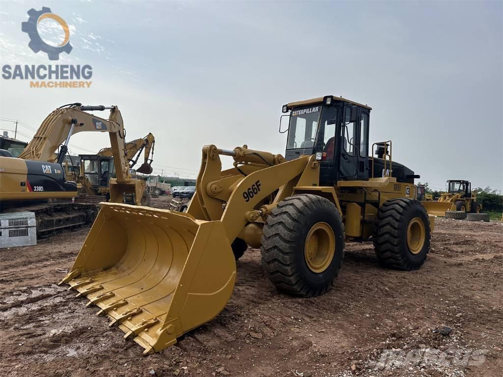 CAT 966F Фронтальні навантажувачі
