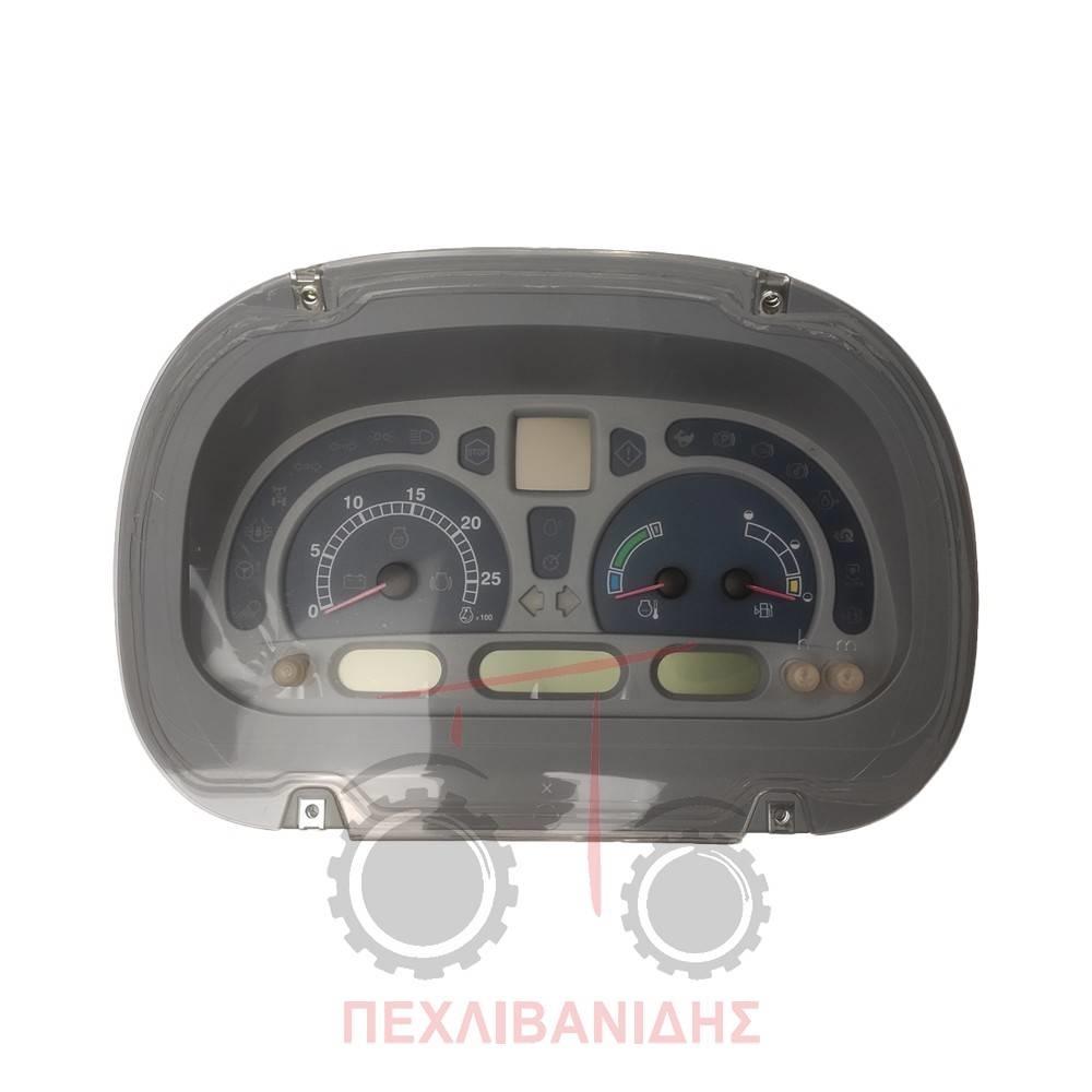 New Holland TIER 3 Кабіна