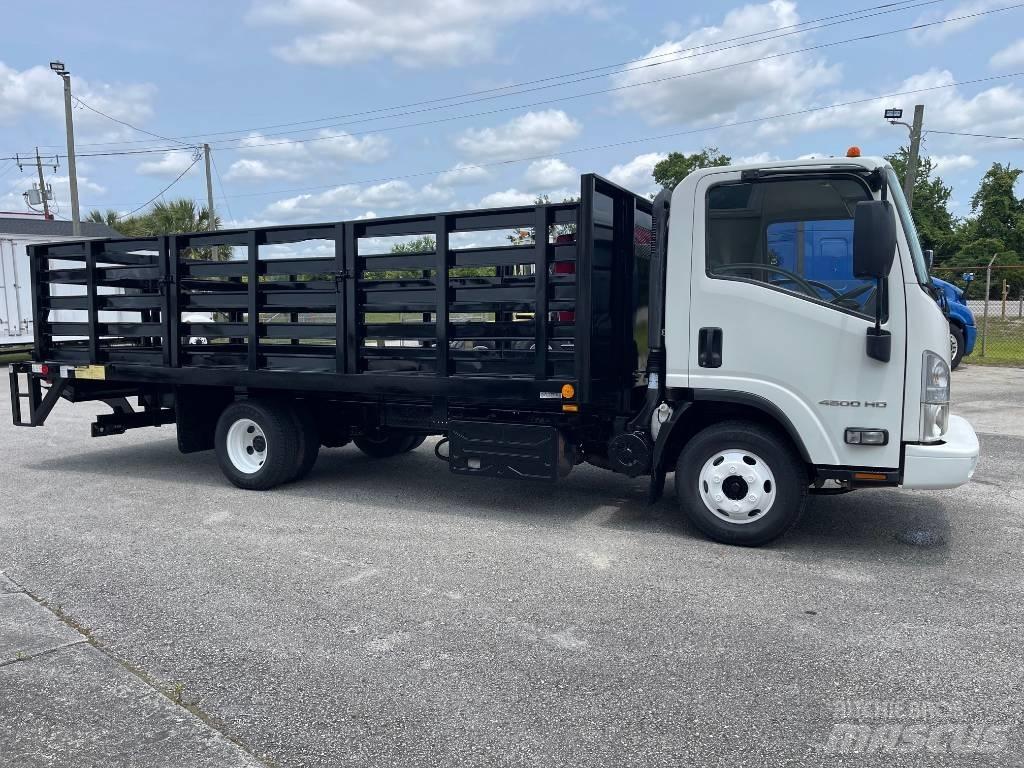 Chevrolet LCF4500HD Вантажівки-платформи/бокове розвантаження