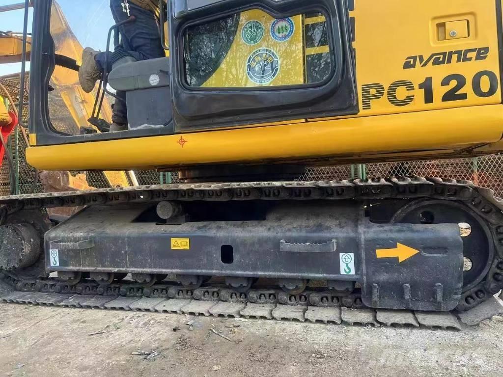 Komatsu PC120-6 Гусеничні екскаватори