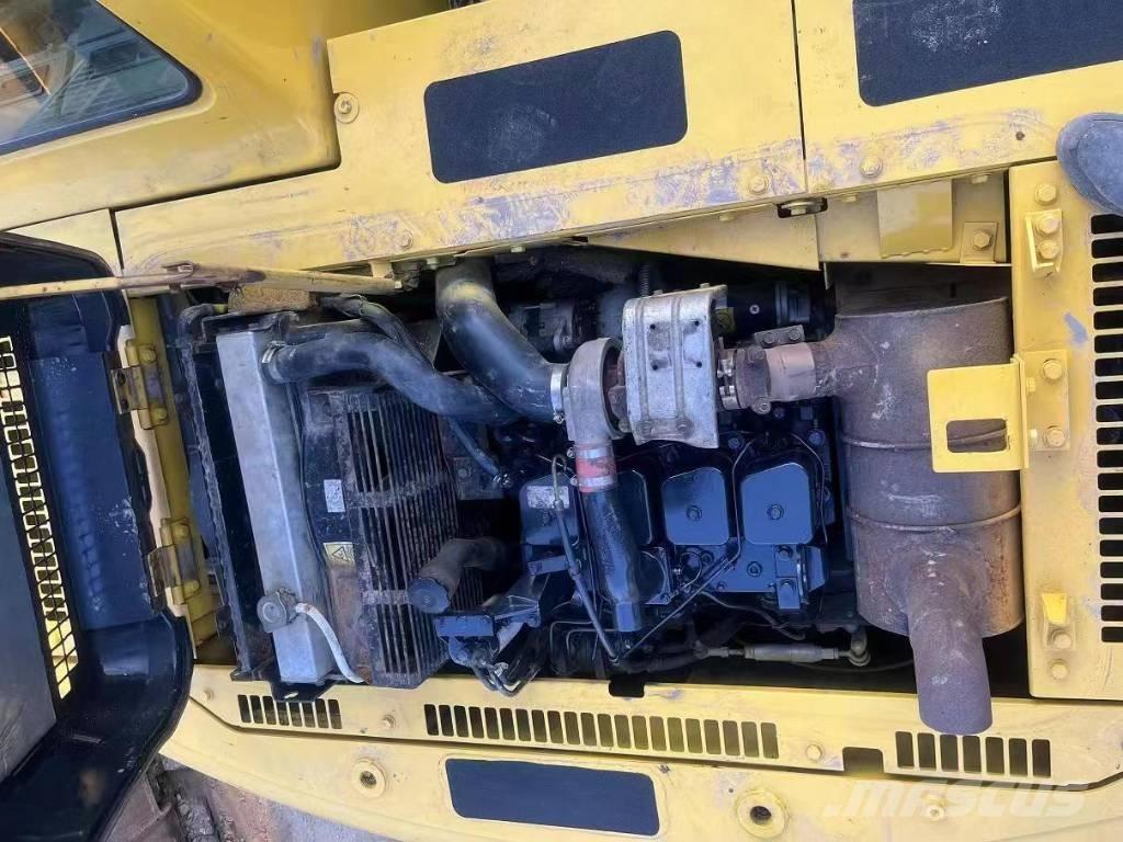 Komatsu PC120-6 Гусеничні екскаватори
