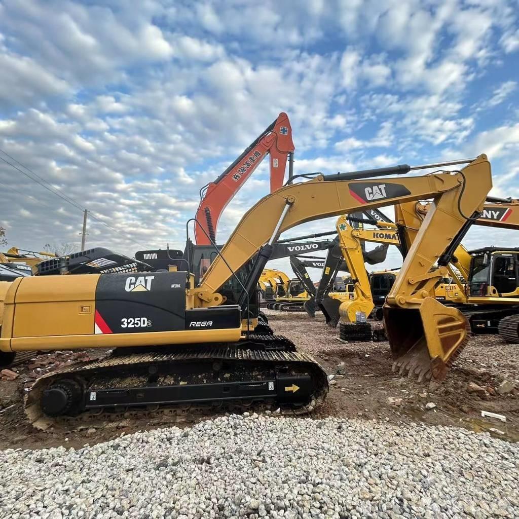 CAT 325 D Гусеничні екскаватори