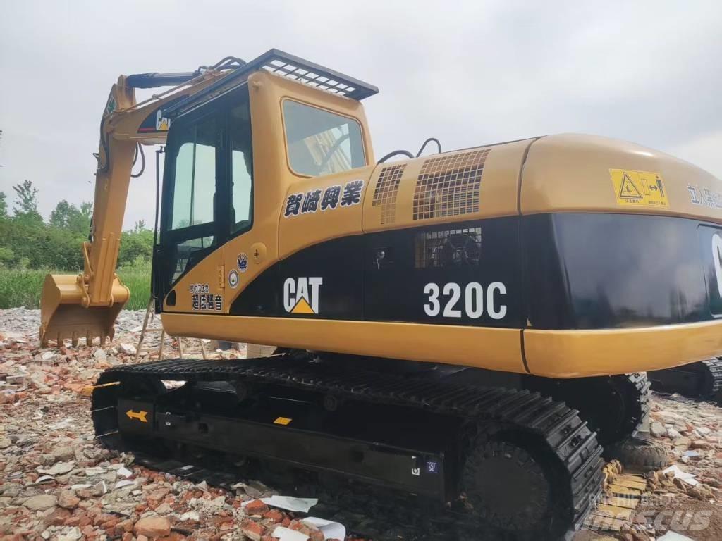 CAT 320 C Гусеничні екскаватори