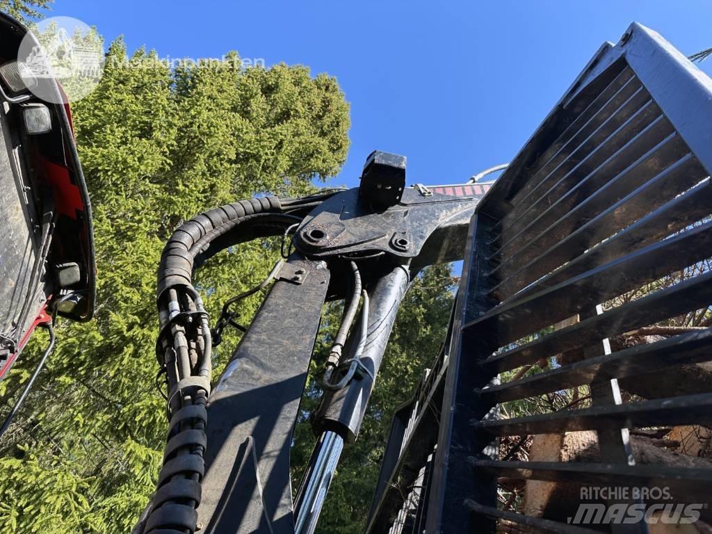 Komatsu 845 Форвардери