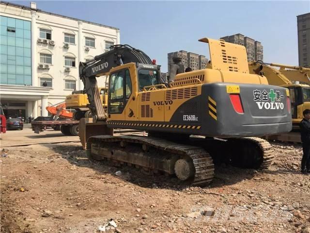 Volvo EC 360 B LC Гусеничні екскаватори