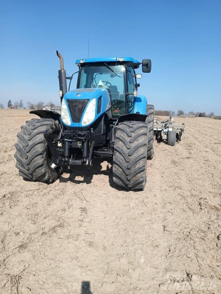 New Holland T 7060 Трактори