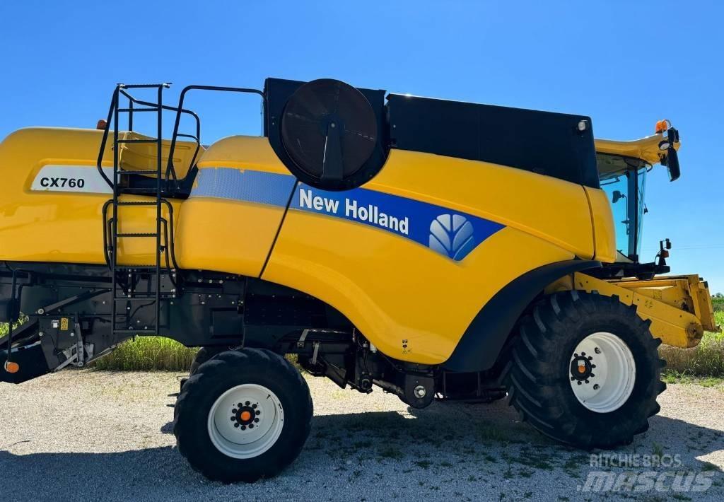 New Holland CX 760 Зернозбиральні комбайни