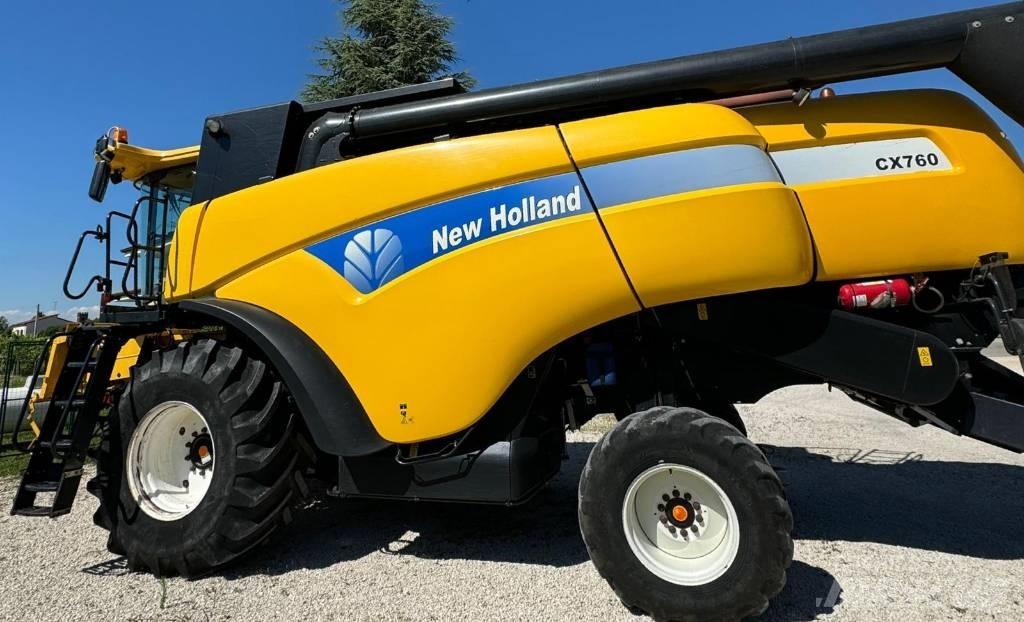 New Holland CX 760 Зернозбиральні комбайни