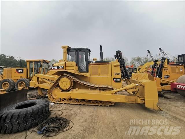 CAT D7H Гусеничні бульдозери