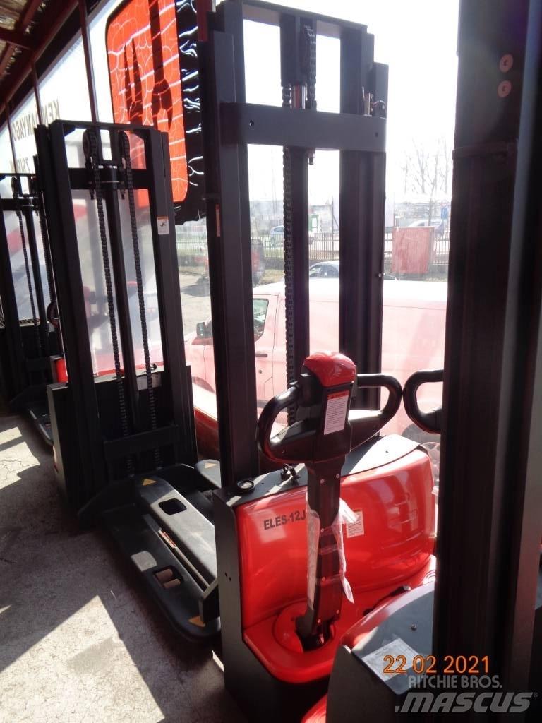 Everlift ELES-12J Самохідні електроштабелери