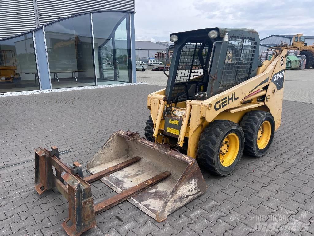 Gehl 3840 E Міні-навантажувачі