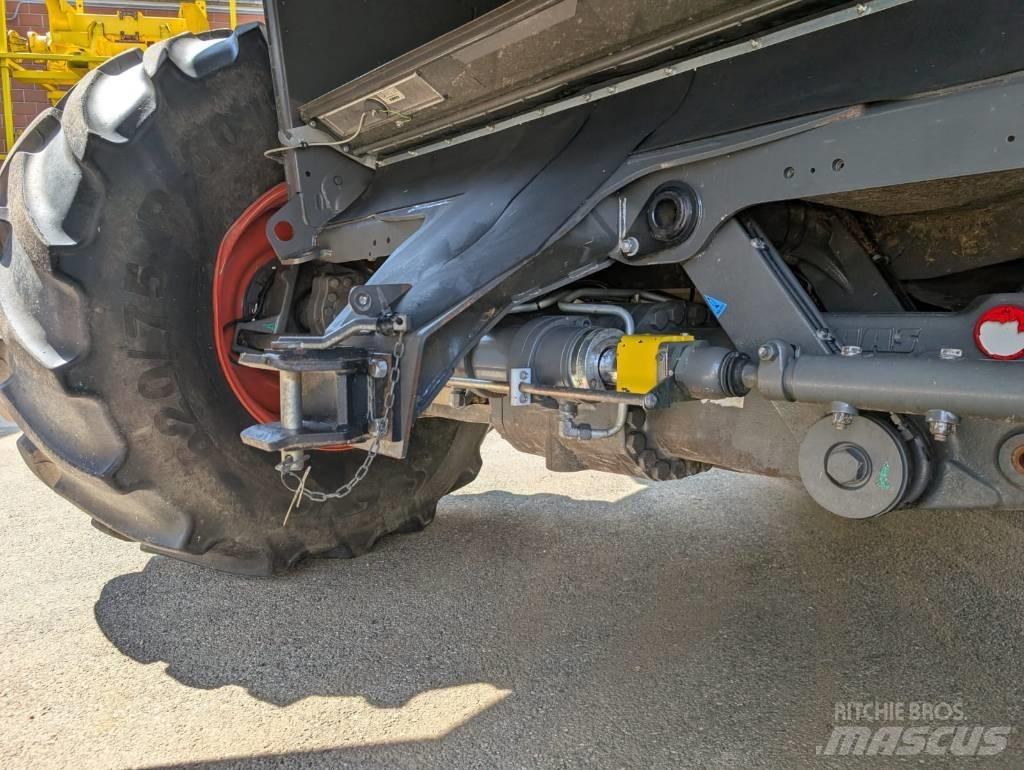 New Holland FR 650 Кормозбиральні комбайни