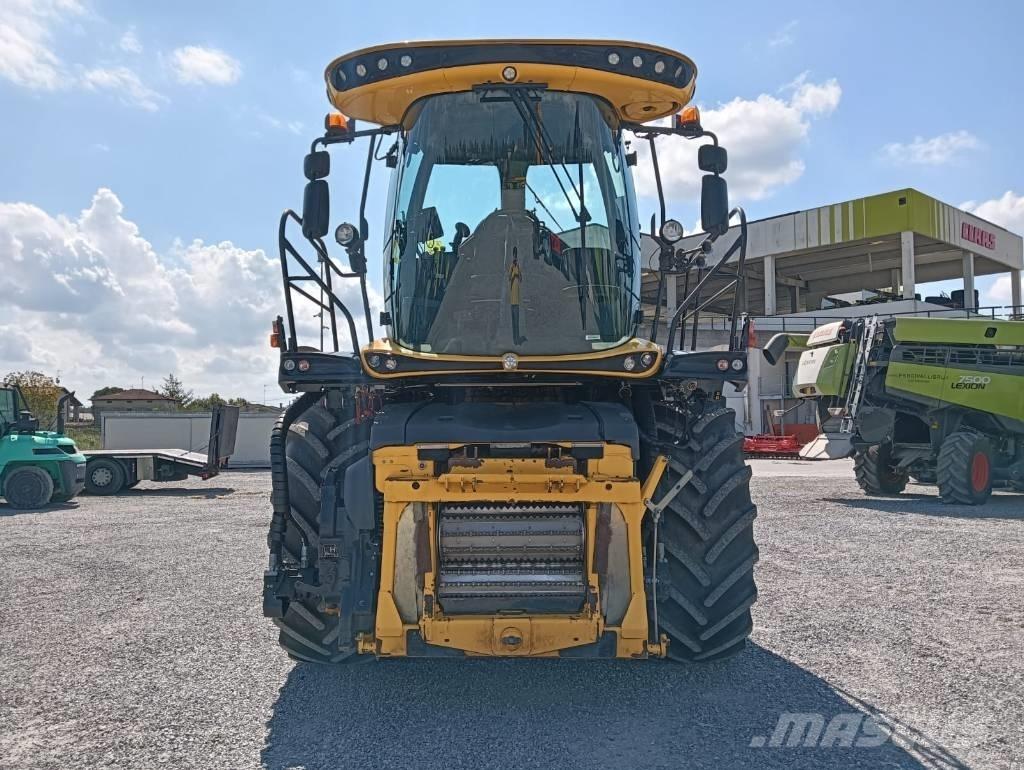New Holland FR 650 Кормозбиральні комбайни