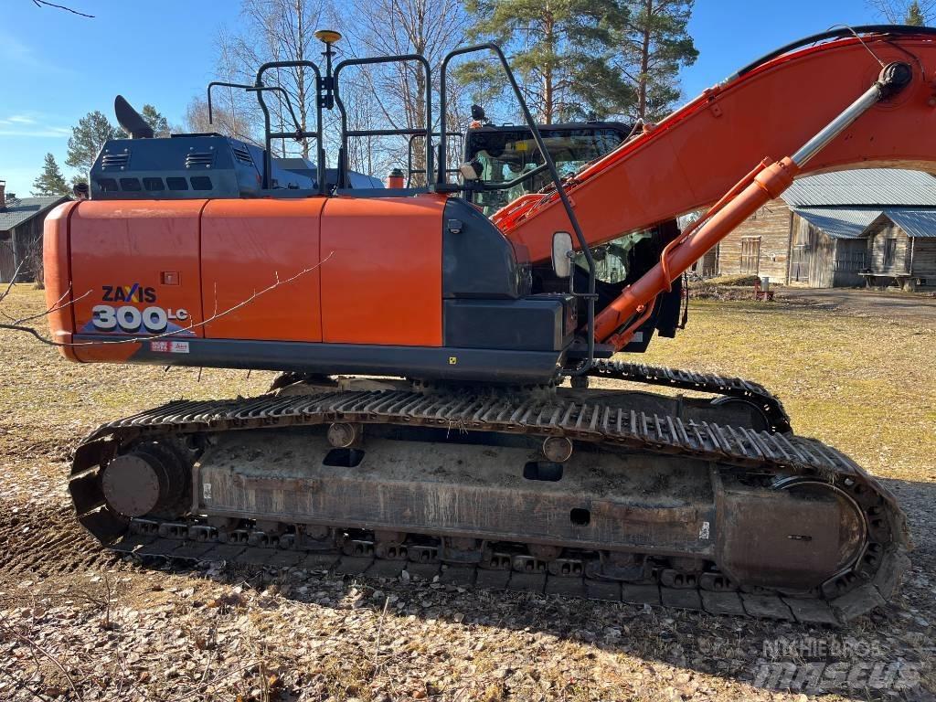 Hitachi ZX 300 LC-6 Гусеничні екскаватори